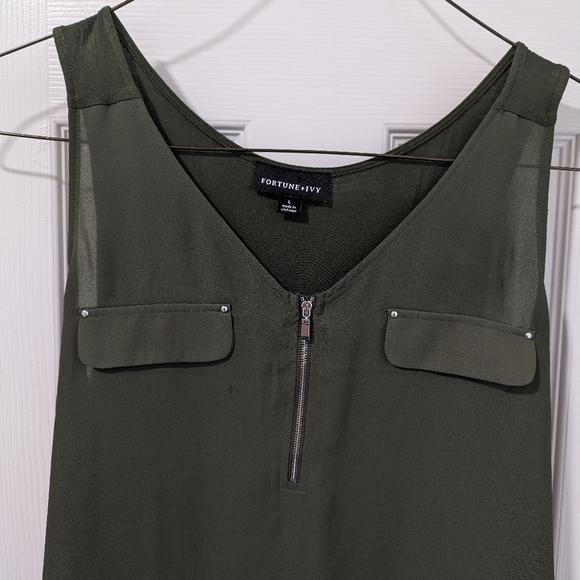 3/$10 FORTUNE + IVY Lola Mixed Material Blouse - Picture 2 of 6